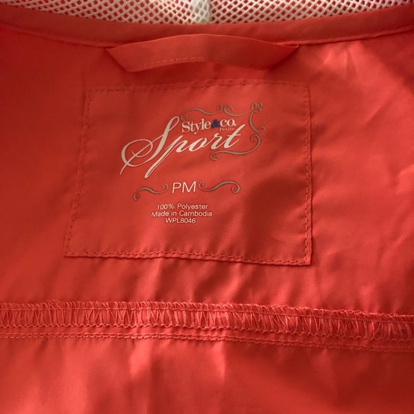 Like New Style & Co. Sport Light Weight Wind Breaker Packable Jacket - Picture 6 of 8